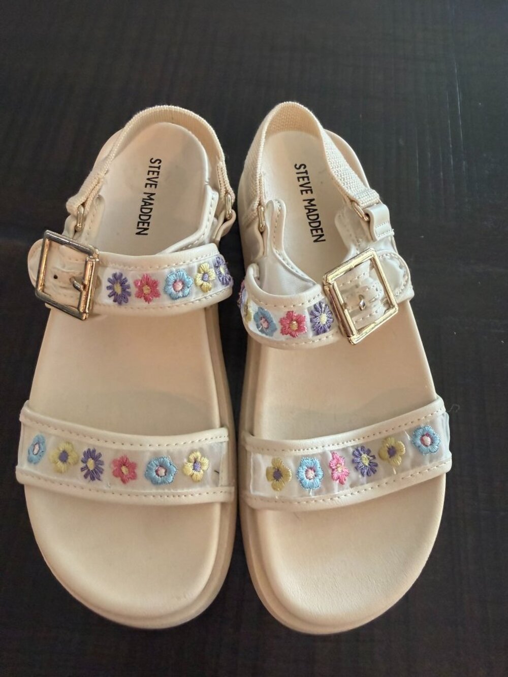 NWOT Steve Madden Girls Sandals Size 2